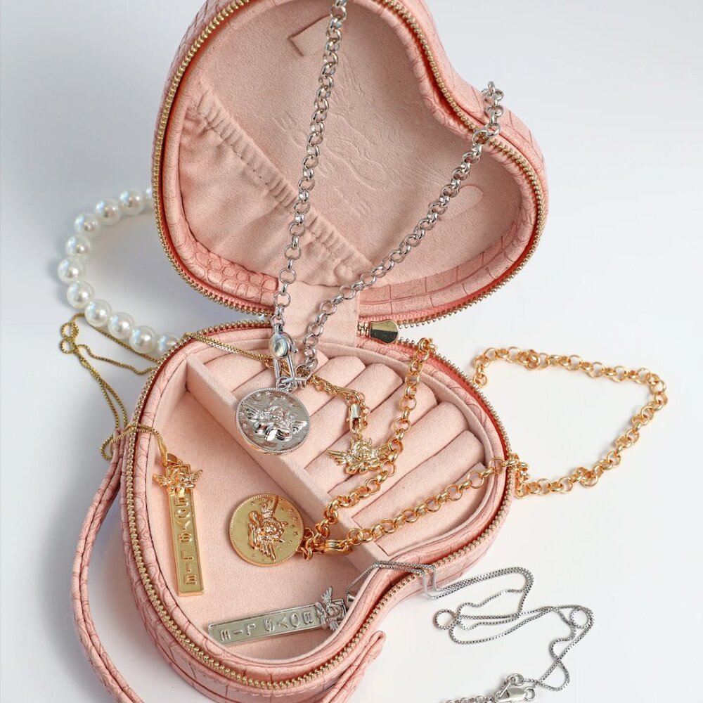 ❤️SOLD❤️ The Luv Aj x Boys Lie Pink Heart Jewelry Case - Picture 11 of 11